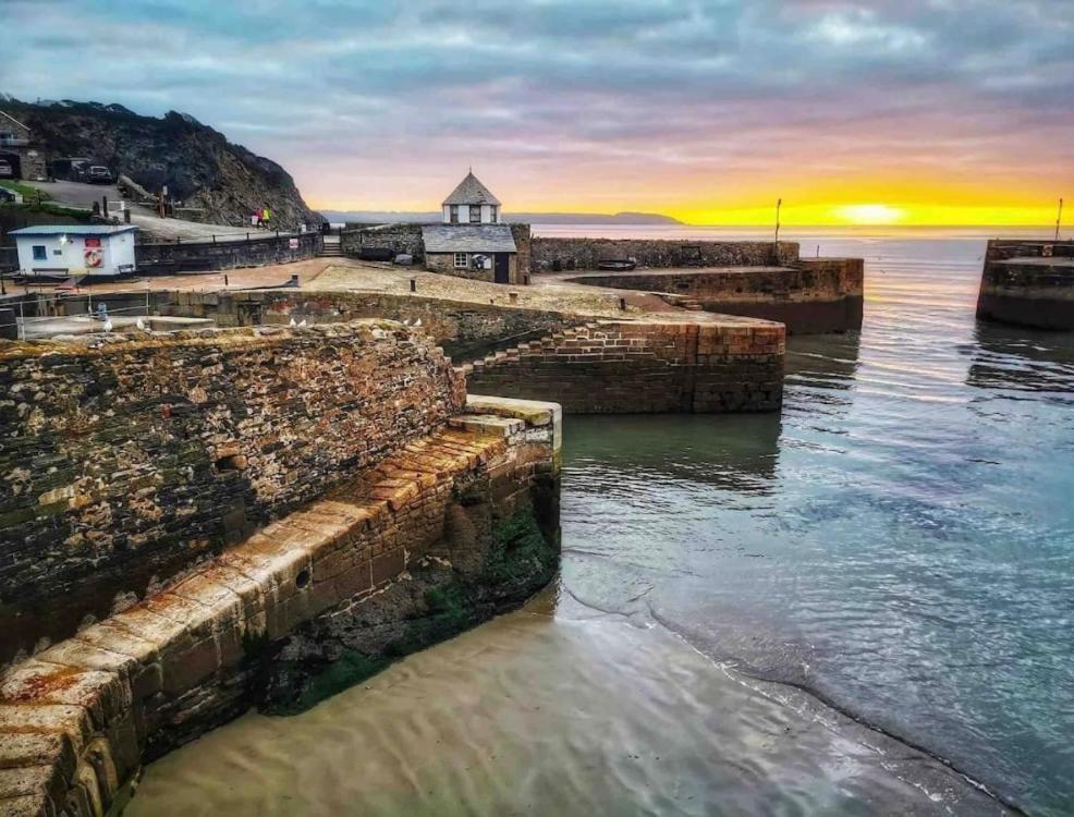 Stunning Yacht Sea Lion In Charlestown Harbour, Cornwall Hotel Bagian luar foto